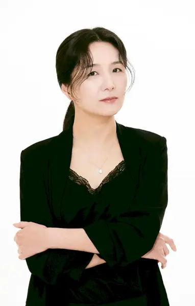 Lee Jung-Eun (1973)