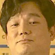 Le roi des cochons-Han Dong-Hwan.webp