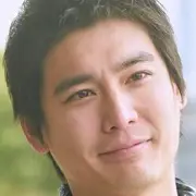 Garota Pêssego-Kensei Mikami.webp