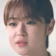 Le monde des mariés-Sim Eun Woo.webp