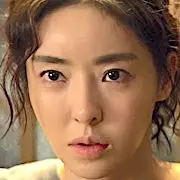 LUCA-Début-Lee Da-Hee.webp