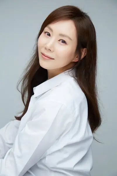 Park Ye Jin