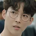 Zapatos rojos-Ji Sang-Yoon.webp