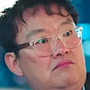 Romance é um livro bônus-Cha Soon-Bae.webp