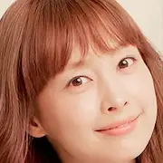 Romance é um livro bônus-Lee Na-Young.webp