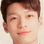 Romance é um livro bônus-Wi Ha-Joon.webp