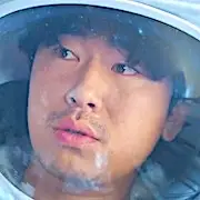 Hotel Del Luna-Lee Si Un.webp