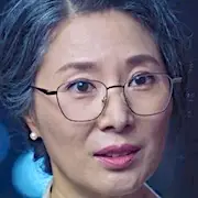 Hotel Del Luna-Hwang Young-Hee.webp