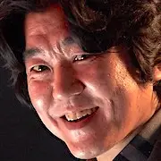 Bestas arranhando palhas-Yoon Je-Moon.webp