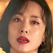 Bestas arranhando palhas-Jeon Do-Yeon.webp