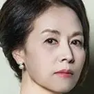 Ein Platz an der Sonne (2019) – Lee Duk-Hee.webp