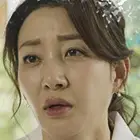 Topstar Yoo-Baek-Lee Ah-Hyun.webp