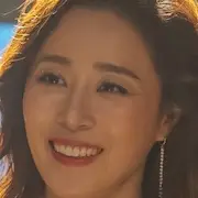 Vagabond (Drame coréen)-Moon Jeong-Hee.webp