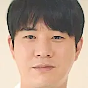 Liste de lecture de l'hôpital 2-Moon Tae Yoo.webp