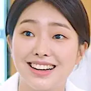 Liste de lecture de l'hôpital 2-Lee Bom Sori.webp