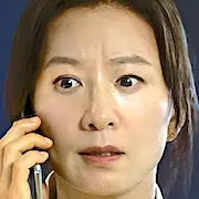 La Lune-Kim Hee-Ae.webp