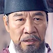 Moonshine-Kwon Tae Won.webp