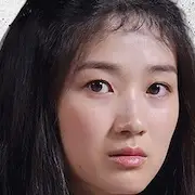 Perce-neige-Kim Hye-Yoon.webp