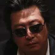 Tazza 2-Kim Yun-Seok.webp