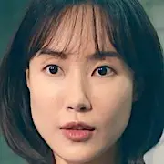 Am Rande des Wahnsinns – Kim Yoon Seo.webp