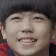 Cross (drama coreano)-Uhm Ji-Sung.webp