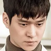 Cross (drama coreano)-Ko Gyung-Pyo.webp