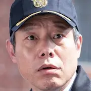 Dottor John-Jung In-Gi.webp