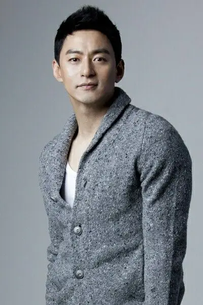 Joo Jin Mo