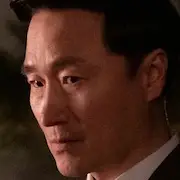 L'homme debout à côté-Park Sung-Geun.webp