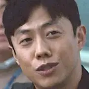 Jun Joon-Woo