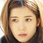 Círculo-Kim Min-Kyung.webp