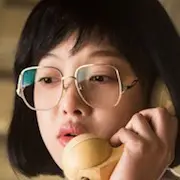 Detective fantasma-Hwang Bo-Ra.webp