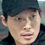 O Véu-Eom Ji Man.webp