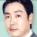 Entourage (Drame coréen)-Cho Jin-Woong.webp