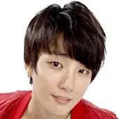 Patada alta2-Jun-hyeok Jeok.webp