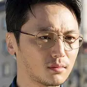 Le soleil ne bouge pas-Byun Yo-Han.webp