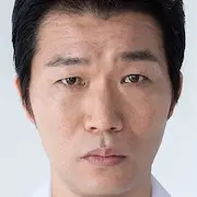 White-Tsutomu Takahashi.webp