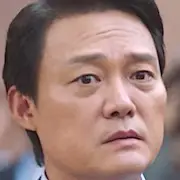 Jefe de Gabinete 2-Nam Sung-Jin.webp