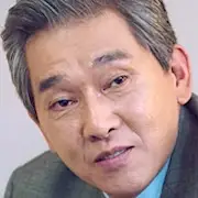 Jefe de Gabinete 2-No Seung-Jin.webp