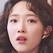 Liebestrunken in der Stadt-Pyo Ye-Jin.webp