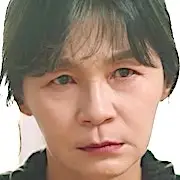 Loucos um pelo outro - Gil Hae Yeon.webp