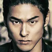 Haut et bas le film-Takayuki Suzuki.webp