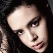 Haut et bas le film-Kana Oya.webp