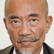 La voie du mari au foyer-Naoto Takenaka.webp