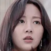 Le parc des détectives fantômes Joo-Hee.webp