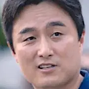 Inspetor Koo-Jeon Suk-Chan.webp