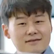 Inspetor Koo-Bae Myung-Jin.webp