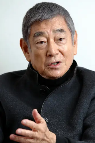 Ken Takakura