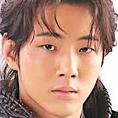 Fluss, in dem der Mond aufgeht-Ji Soo.webp