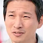 Flics recrue-Kim Sung-Gon.webp